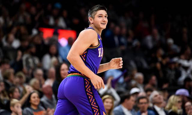 Yabo-里程碑夜！菲尼克斯太阳状态回暖；德国杯冲刺阶段刷纪录；更衣室稳定；团队化学反应显著的简单介绍-Yabo